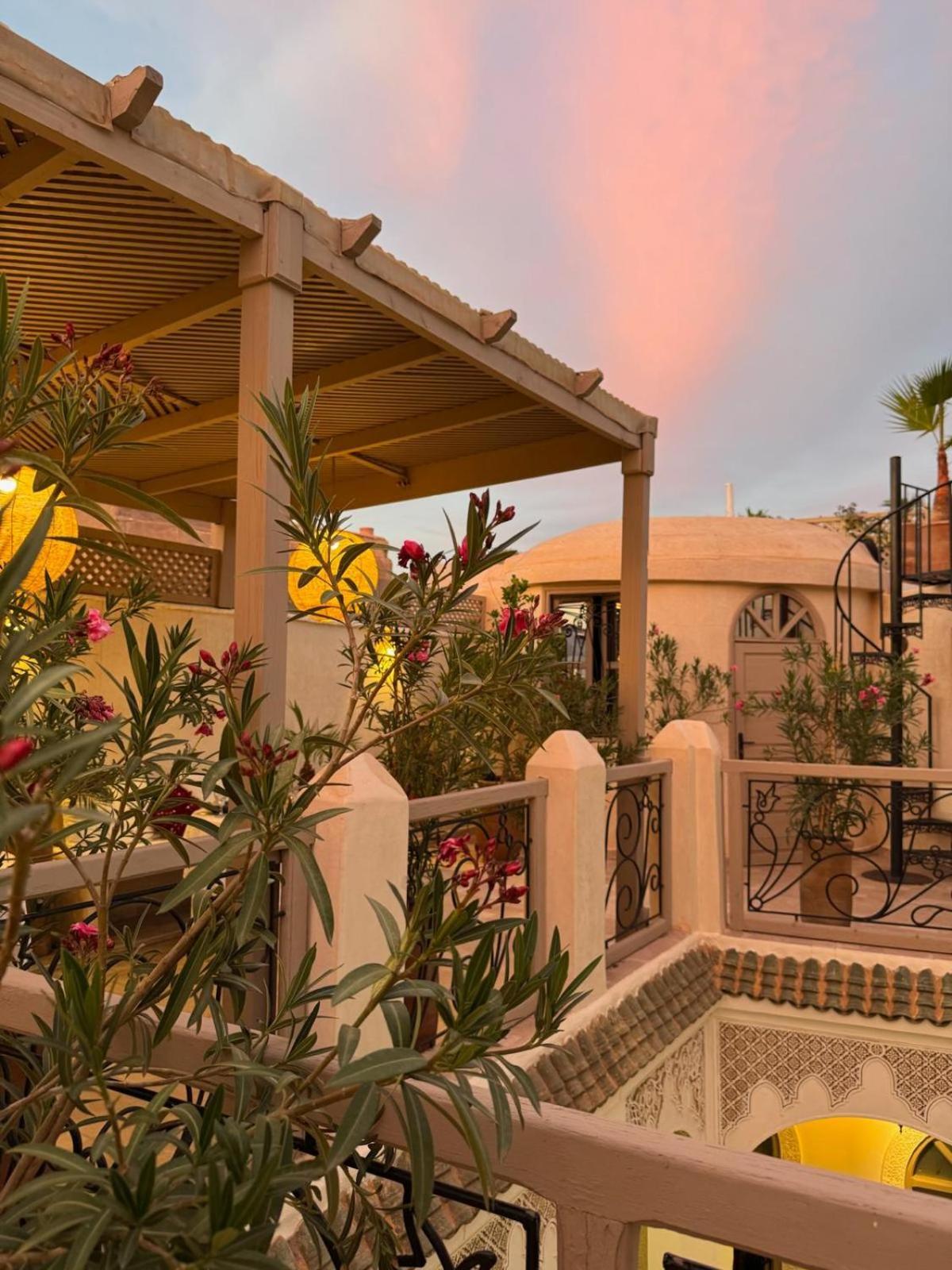 Riad Dollar Des Sables & Spa Marrakesh Ngoại thất bức ảnh